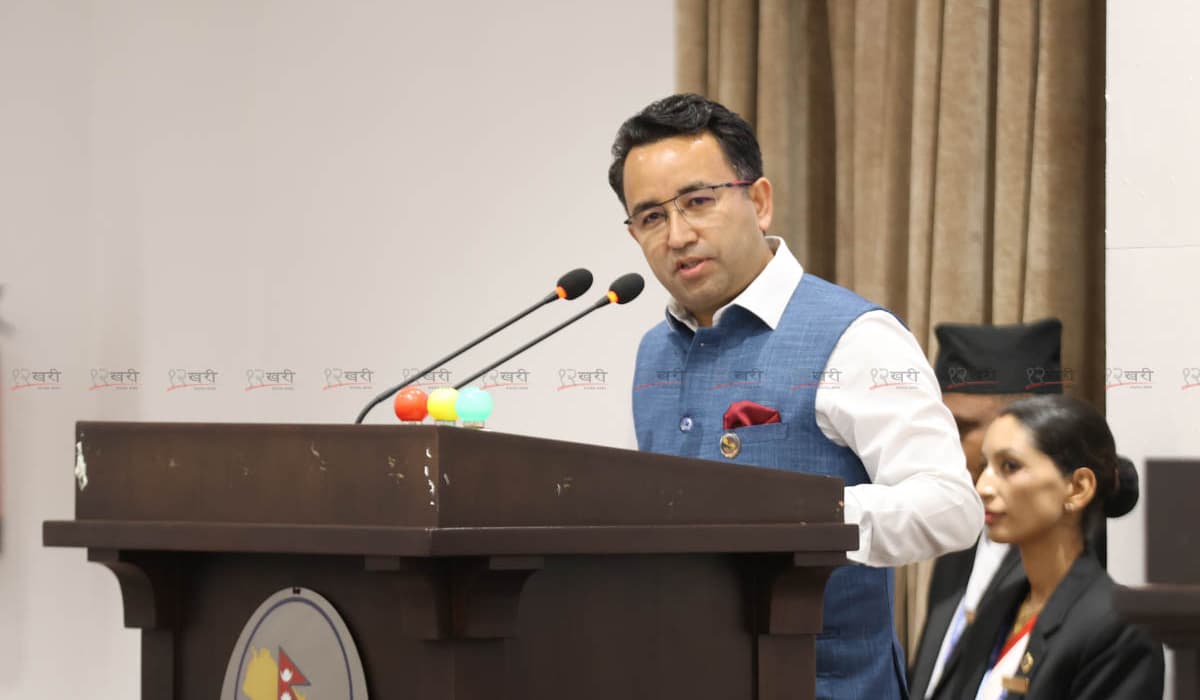 कामु प्रधानन्यायाधीशलाई संसद्‌बाटै रास्वपाको चेतावनी– दुईतिहाइ सरकारलाई लल्कार्ने ?