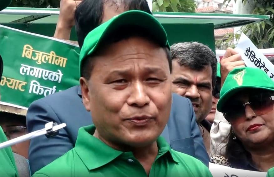 सरकार गलत दिशातिर गइरहेको छ : कुलमान घिसिङ
