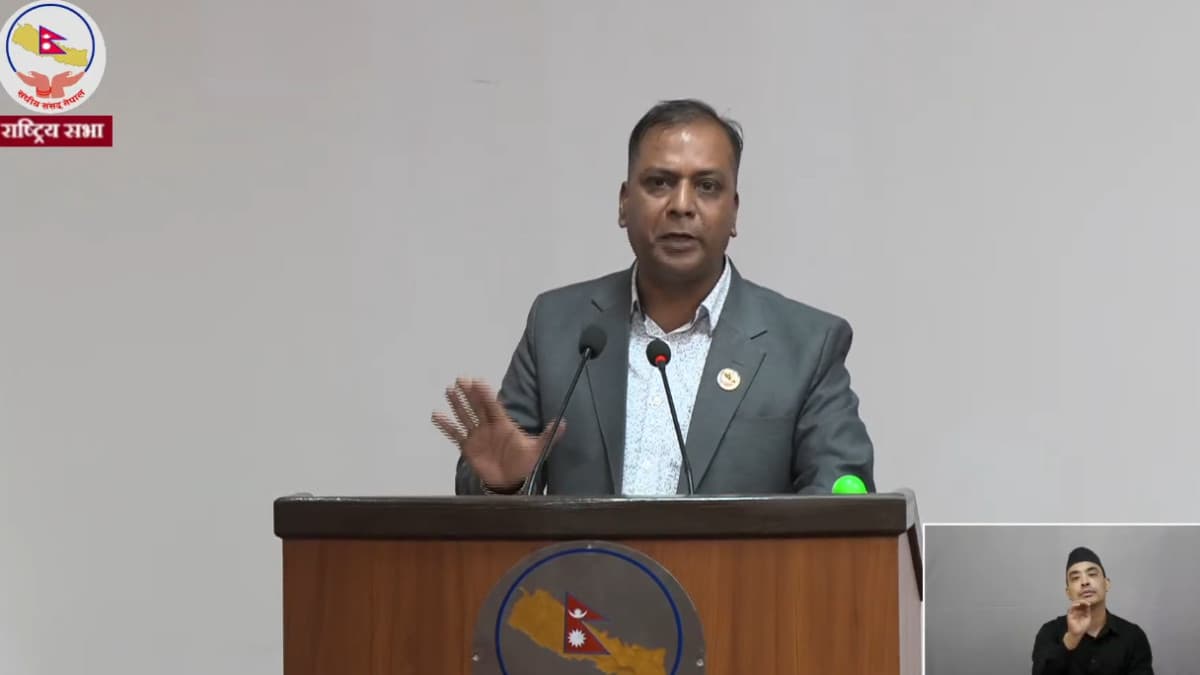 नीति तथा कार्यक्रम बहकाउमा लेखियो : रञ्जित कर्ण