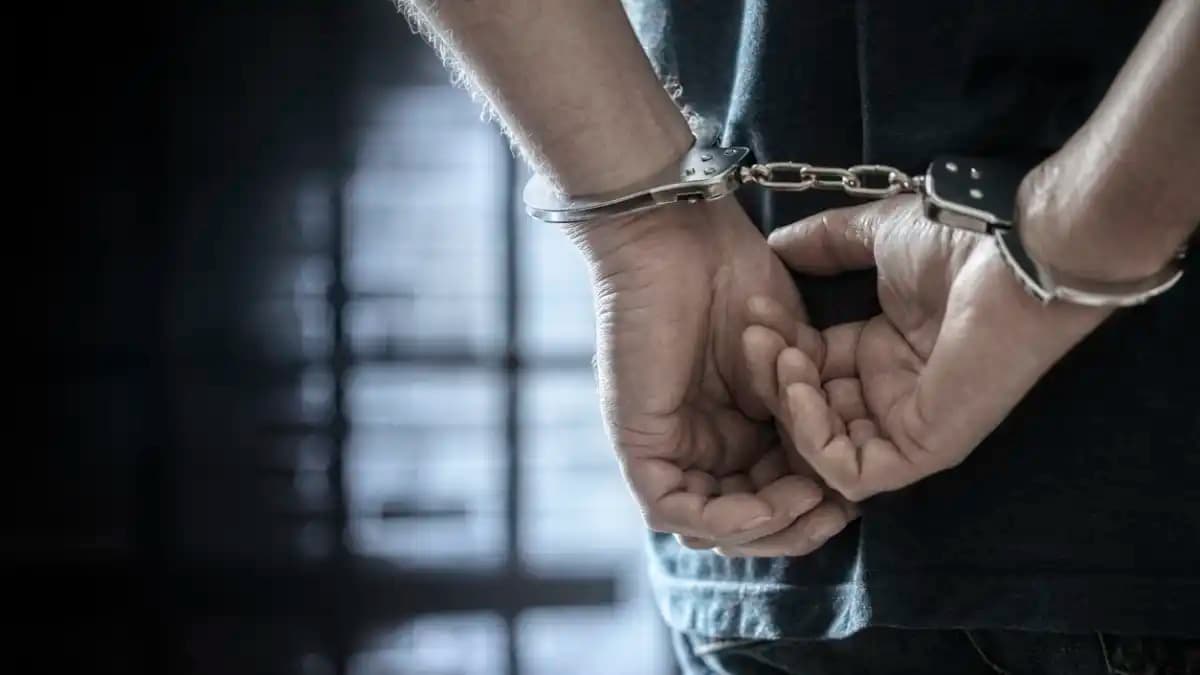 भक्तपुर अस्पतालको आईसीयू र इमर्जेन्सीमा तोडफोड गर्ने आरोपमा एक महिला पक्राउ, अनुसन्धान जारी
