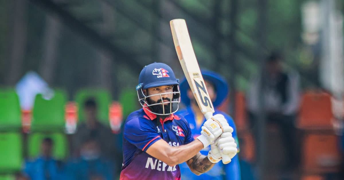 दीपेन्द्रले ५० बलमा पुरा गरे अर्धशतक