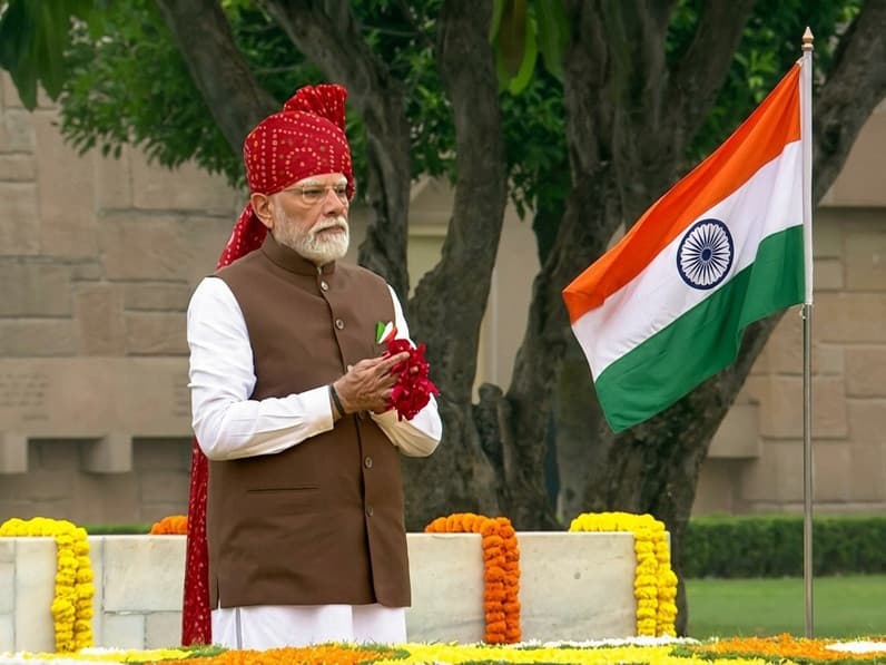 भारतको ८०औँ स्वतन्त्रता दिवस आज, लालकिल्लाबाट मोदीले सम्बोधन गर्दै