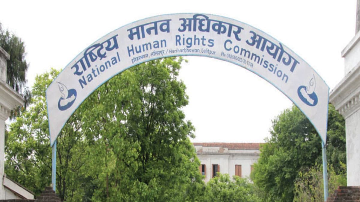 अनलाइन सञ्चारमाध्यम नियमन कडा बनाउन मानव अधिकार आयोगको सरकारलाई निर्देशन