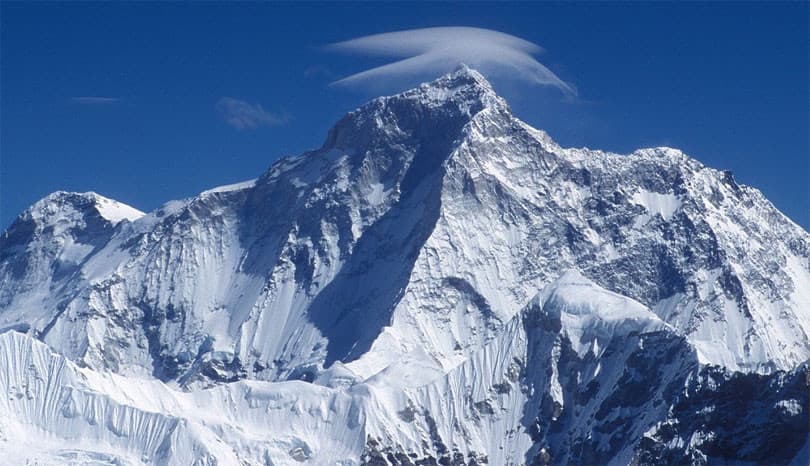 सगरमाथा आरोहणबाट एक अर्बभन्दा बढी राजस्व संकलन