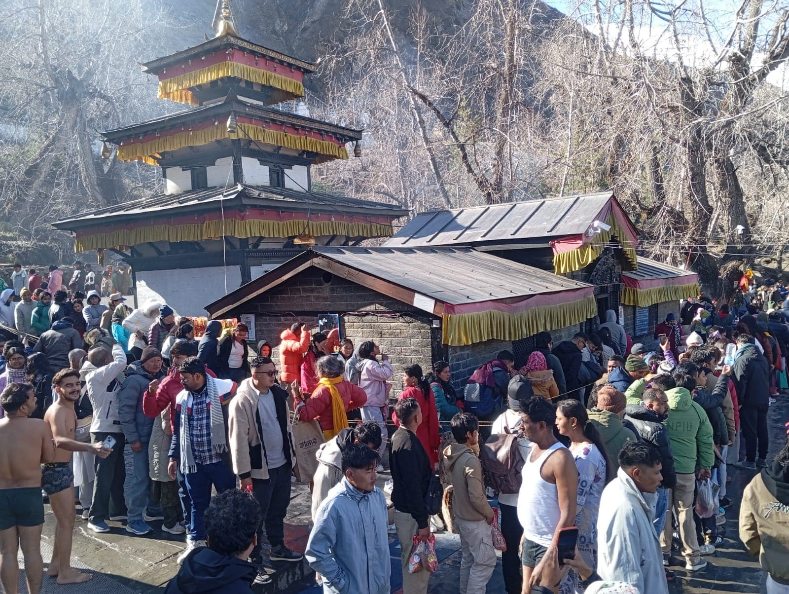 मुक्तिनाथमा भेटीको थुप्रो, पाँच बैंक खातामा ११ करोड ७६ लाख