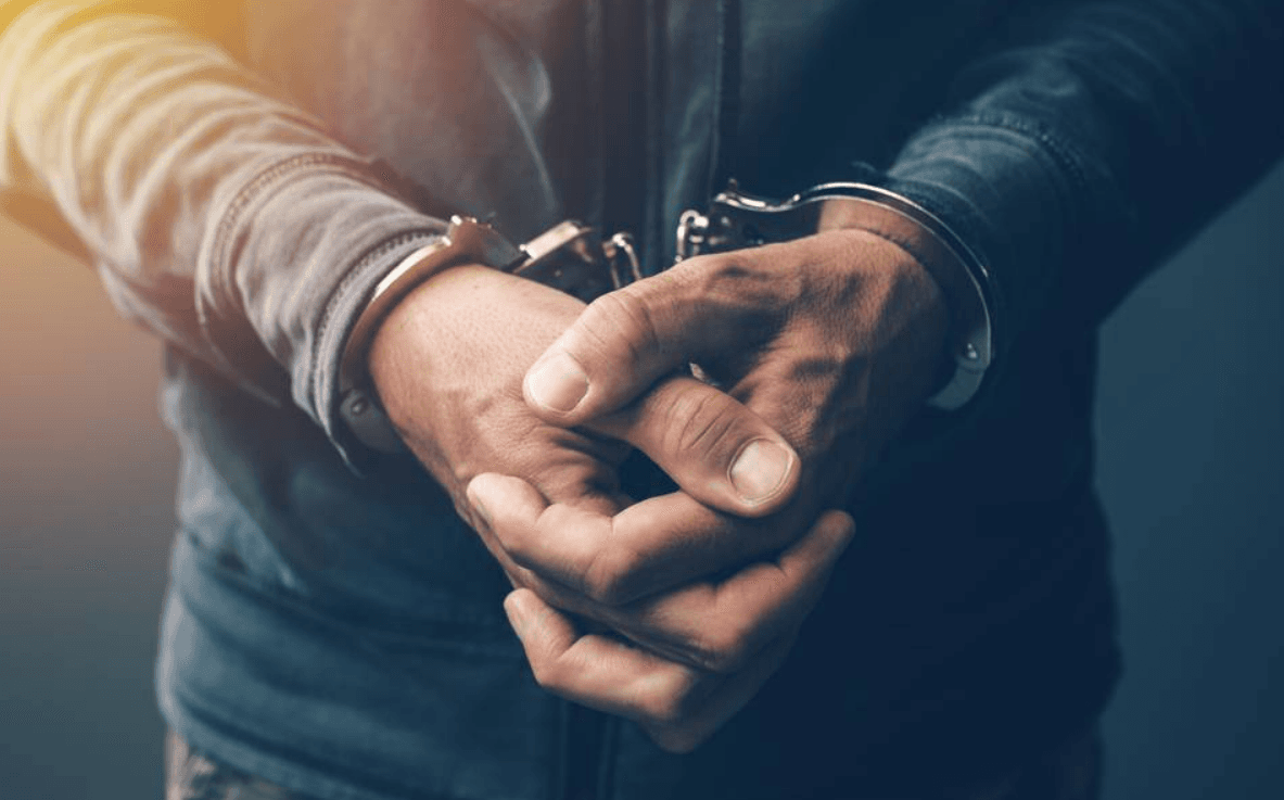 प्रहरी नायब निरीक्षक राउत घुससहित पक्राउ