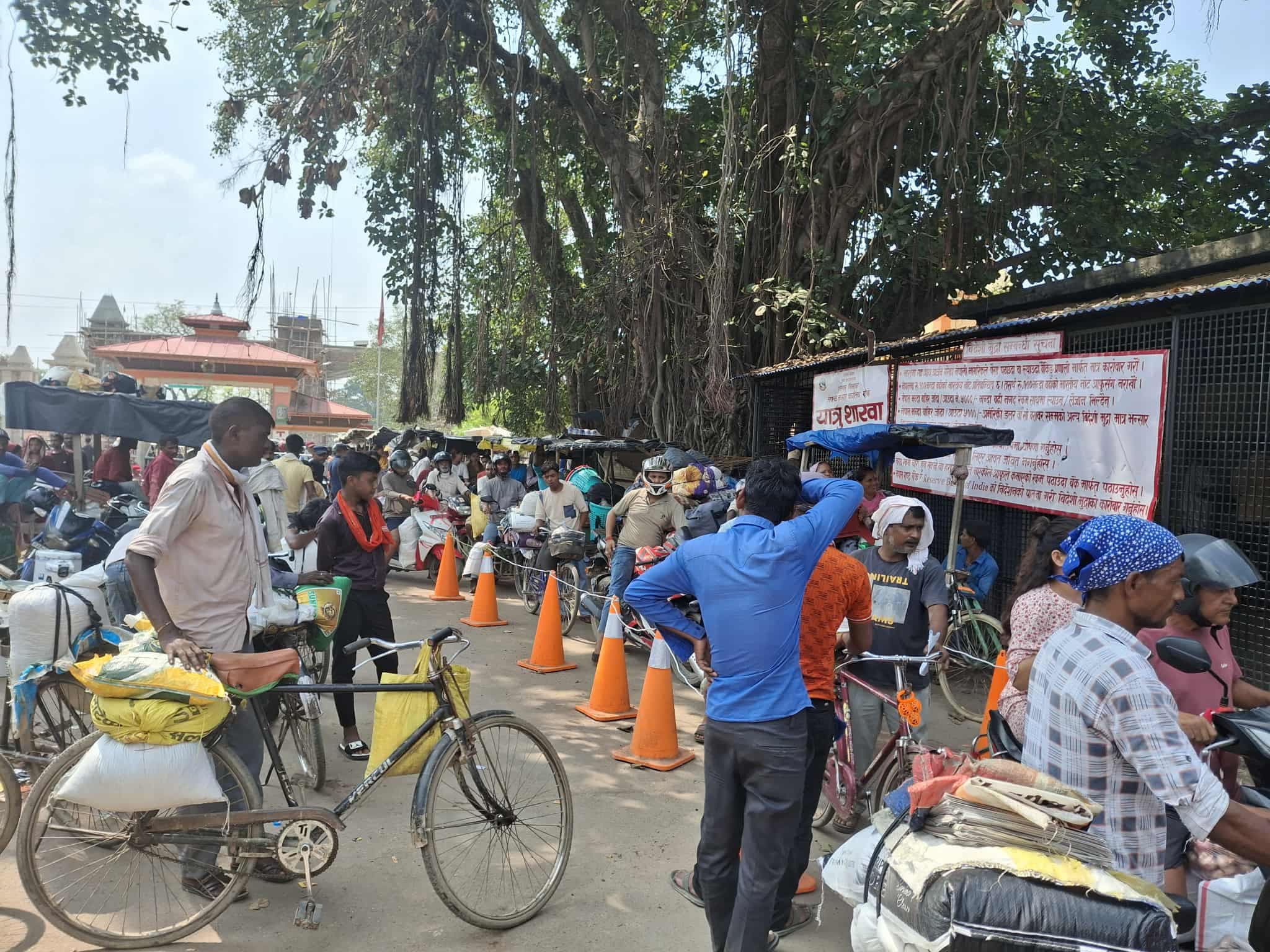 भन्सारमा कडाइ : उपभोक्ता विरोधमा उत्रिँदा व्यवसायी भने उत्साहित, बढ्नसक्छ राजस्व