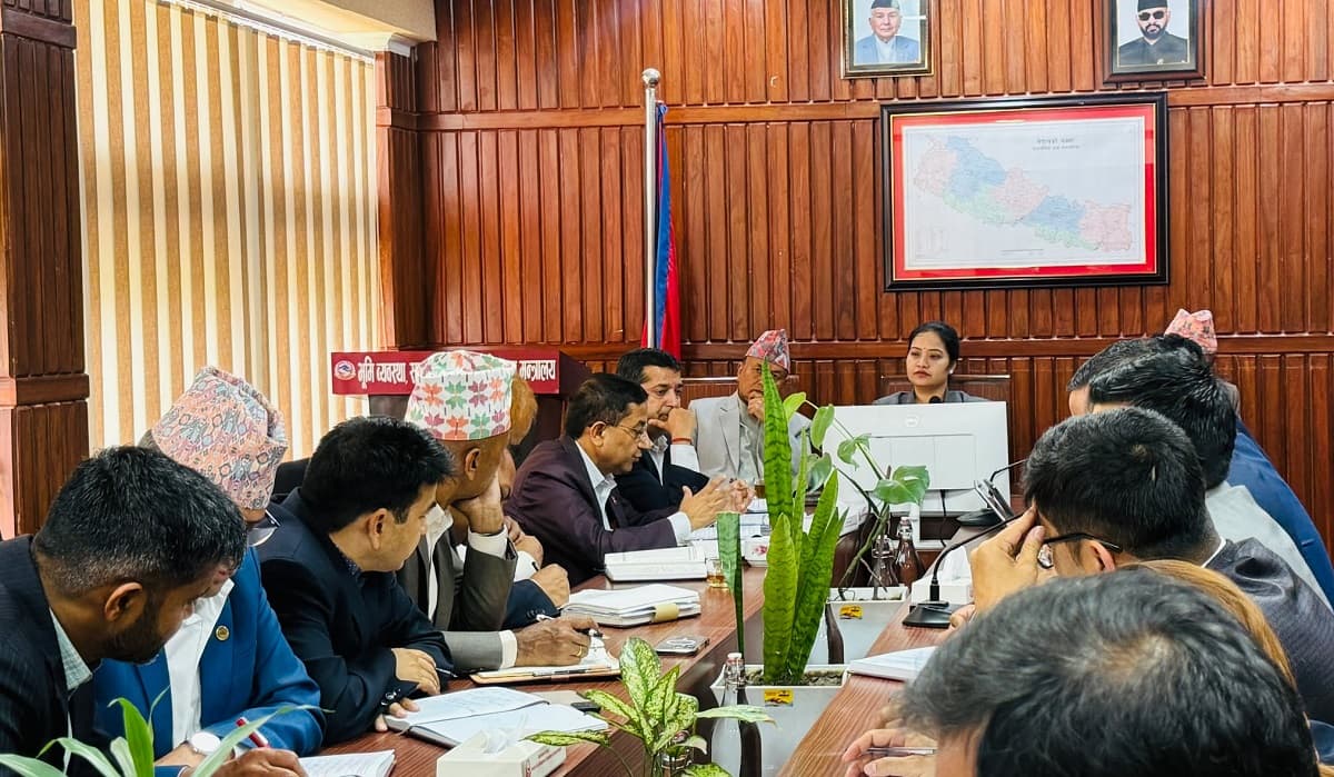 सहकारीका समस्या समाधान गर्न मन्त्री रावलले मागिन् चार्टर्ड एकाउन्टेन्टसँग सहयोग