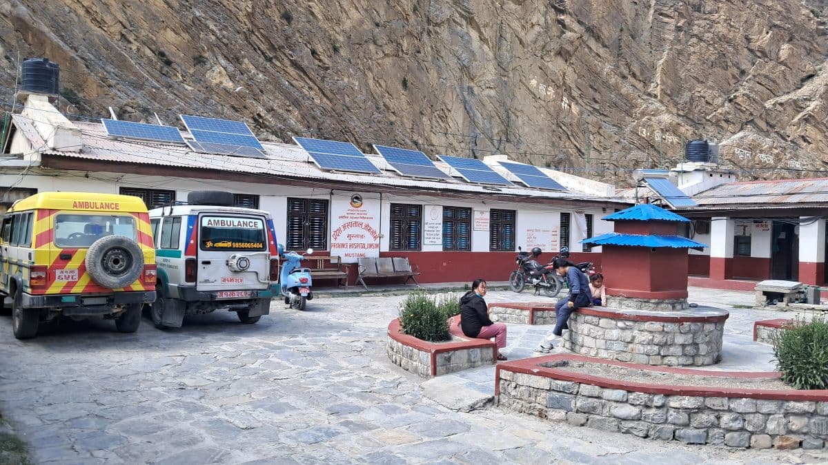 मुस्ताङ अस्पतालमा बिरामीको चाप