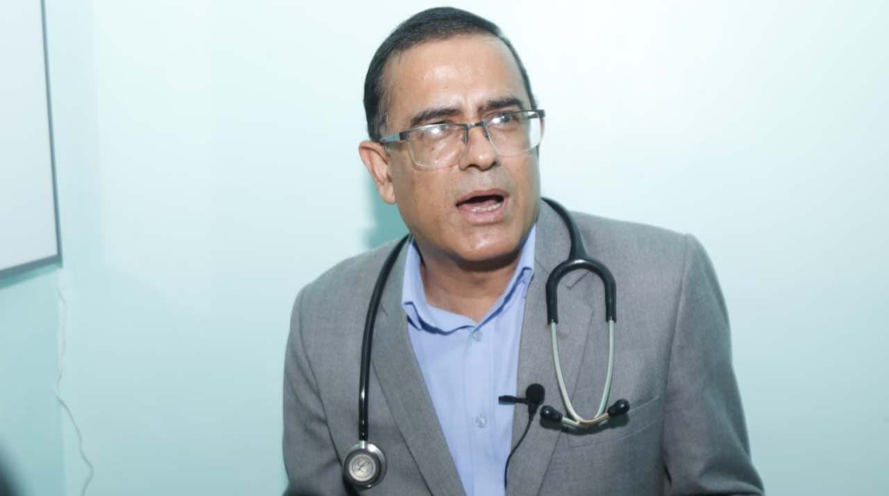 दसैँ मनाउनुहोस्, तर मुटु जोगाउनुहोस्ः वरिष्ठ मुटुरोग विशेषज्ञ डा लम्साल