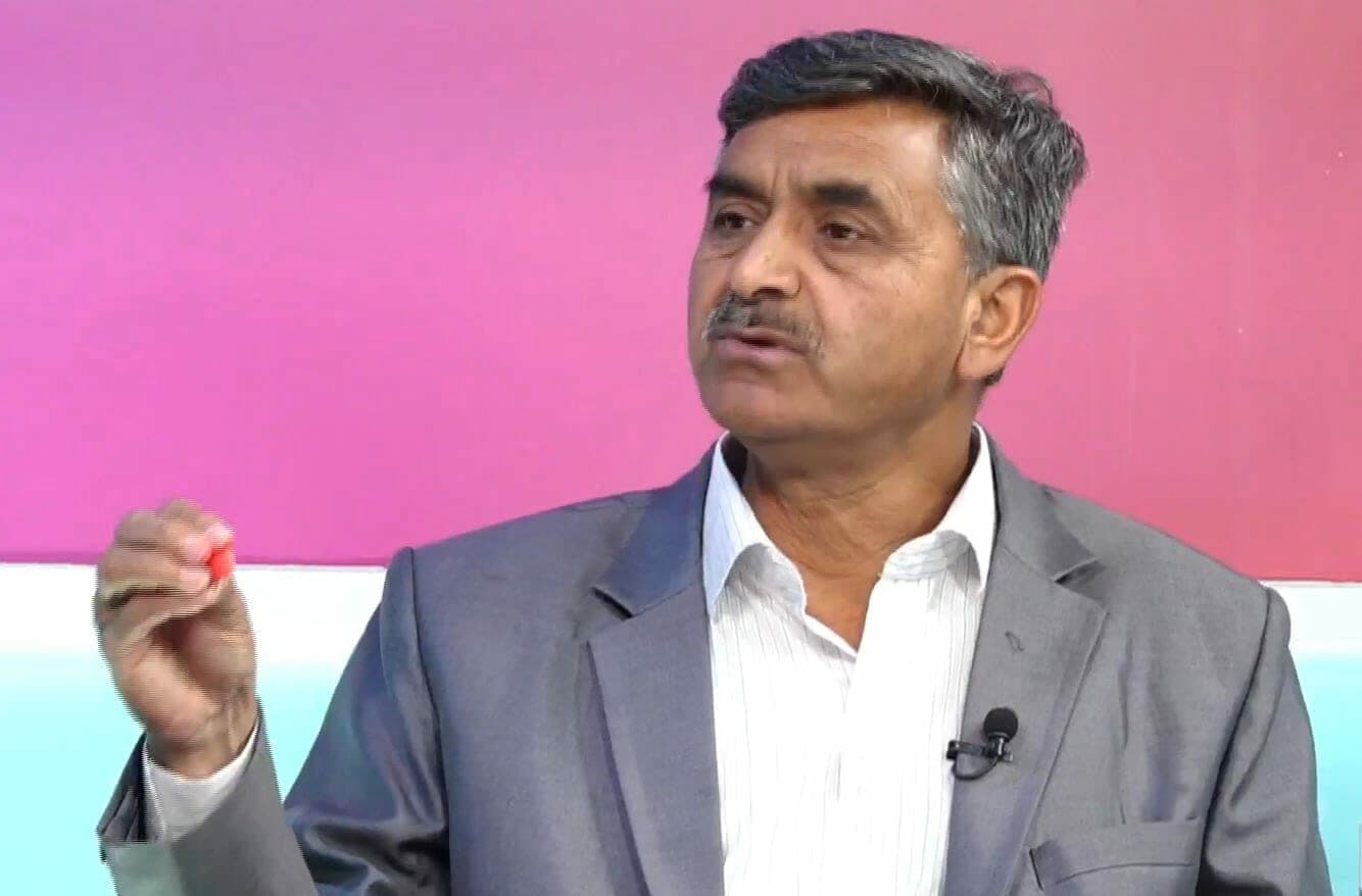 ‘एमालेमा पुस्तान्तरण र पुनर्गठनको बहस सेलाएको छैन, स्थानीय चुनावसम्म कुरौँ’