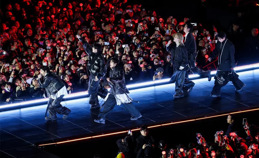 बीटीएस कन्सर्ट अर्थात शताब्दीकै पुनरागमन (तस्वीर)