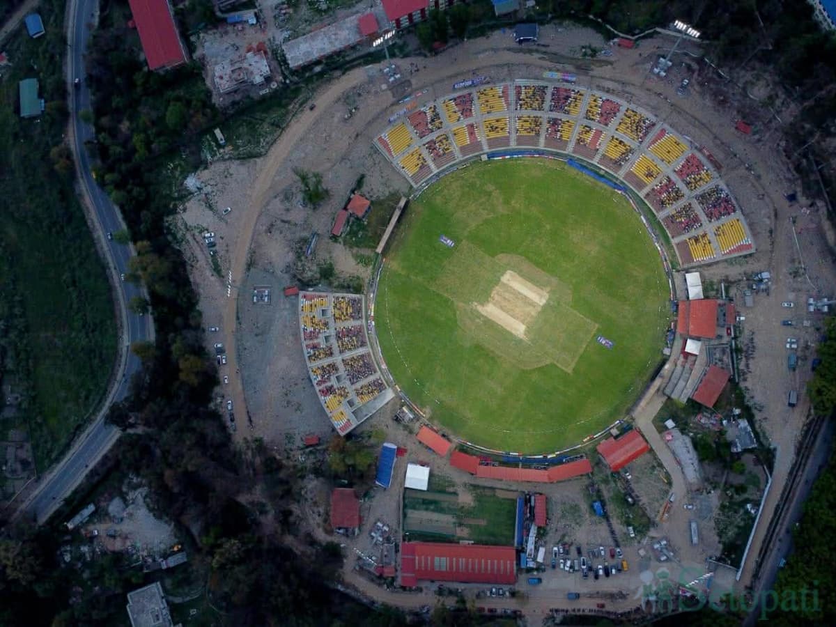 ड्रोन भ्यूमा हेर्नुहोस् त्रिविमा पहिलो अन्तर्राष्ट्रिय क्रिकेट खेल