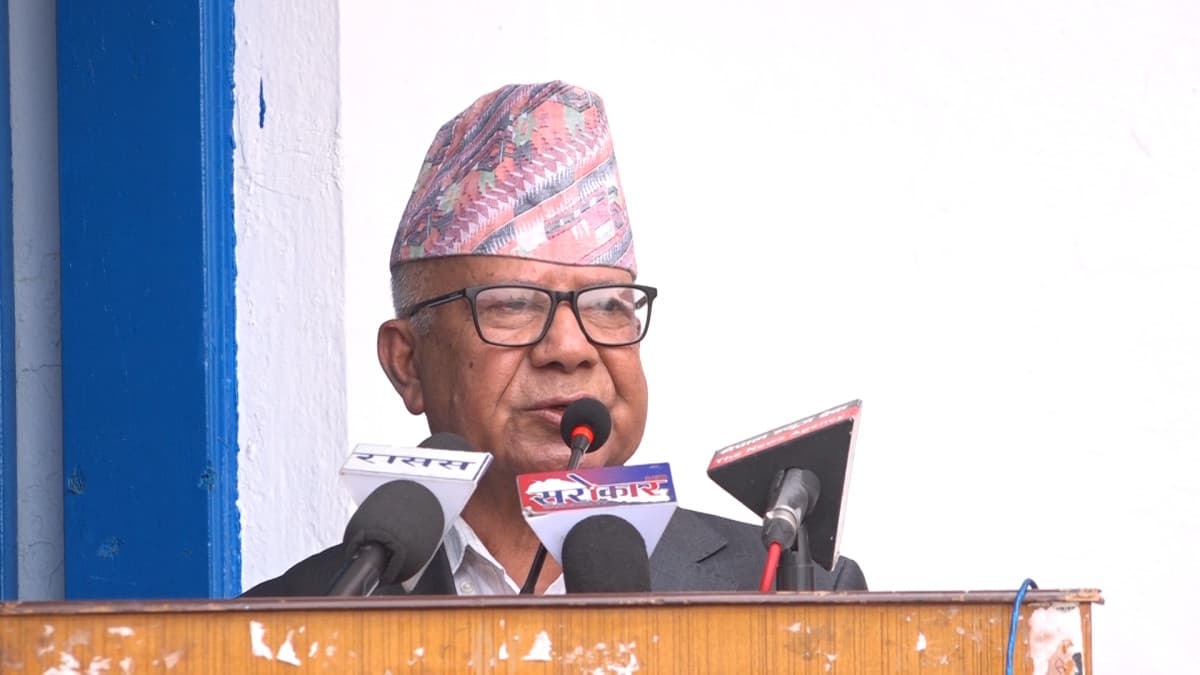 सरकारको लक्षण राम्रो देखिएन, जनता सन्तुष्ट छैनन्- माधव नेपाल