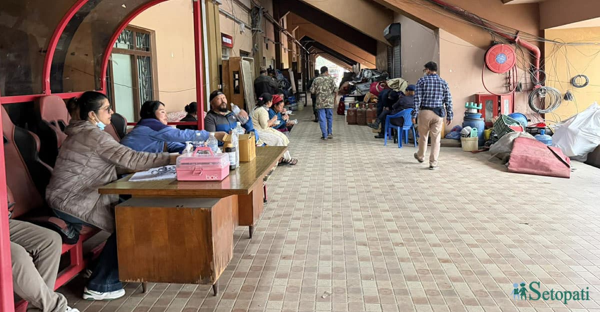 ‘उच्च रक्तचापका बिरामीको औषधि बस्तीमै पुरियो, छैन रंगशालामा’