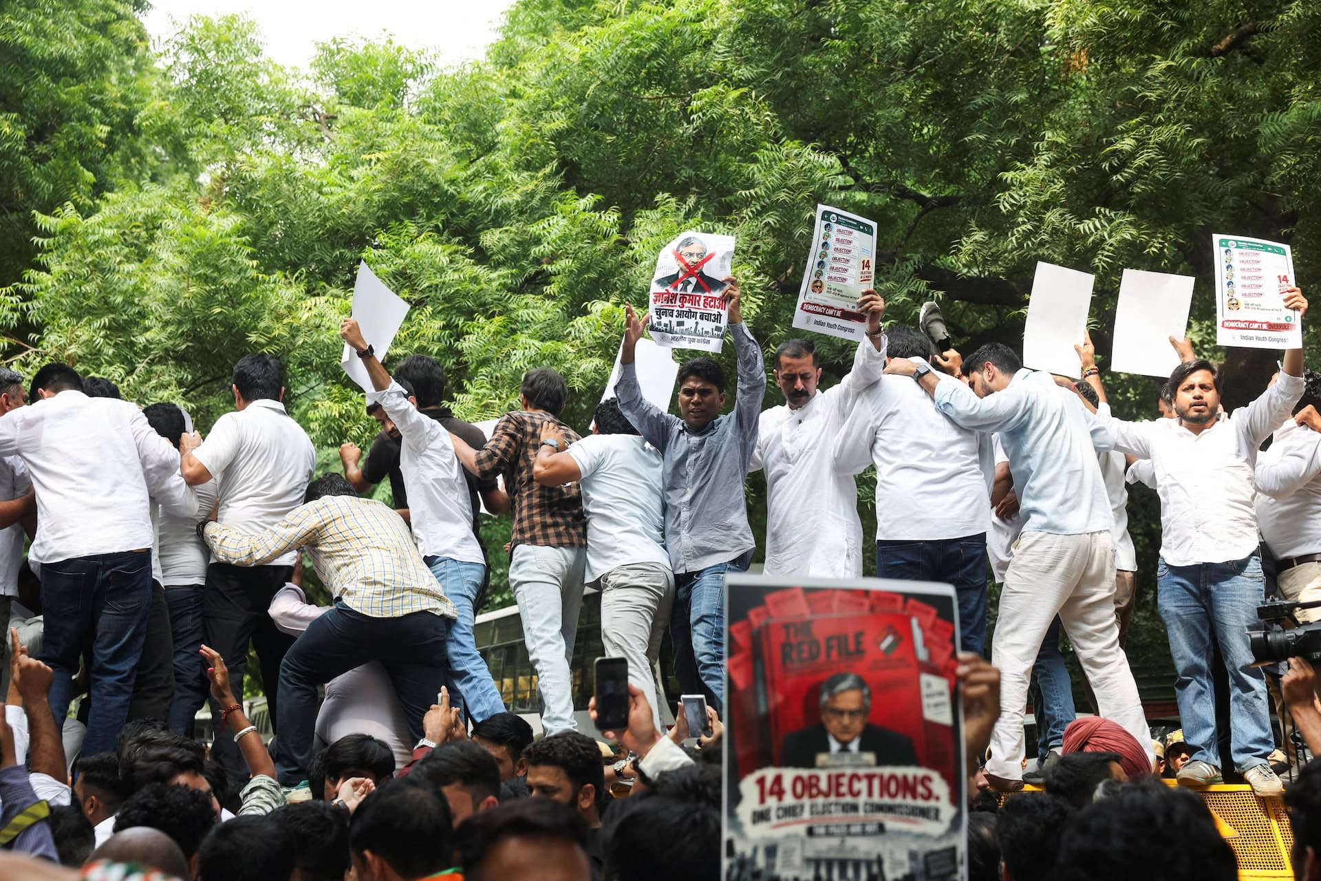 UN experts urge India to stop excessive force against youth protesters