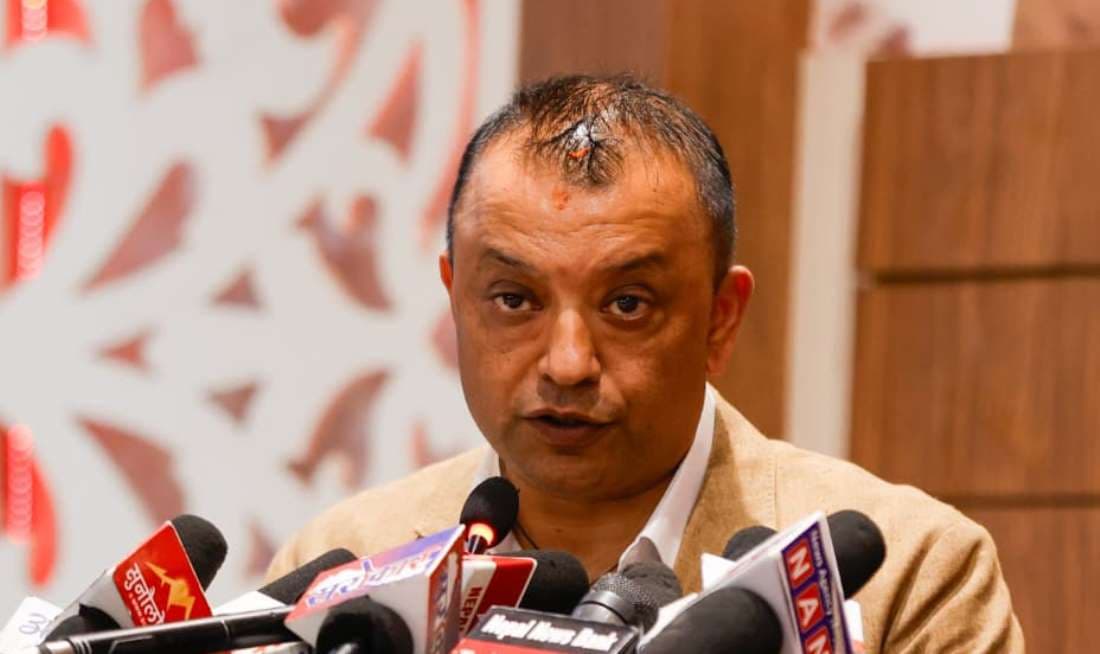 सरकार जवाफदेही बन्नुपर्छ, संख्याका भरमा दम्भ नदेखाओस् : गगन थापा