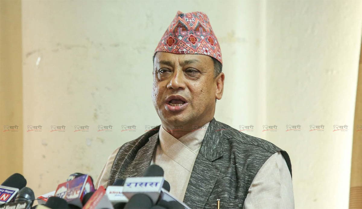 कांग्रेस बैठकमा मुख्यमन्त्री बानियाँ- प्रदेश सरकार जटिल अंकगणितमा छ
