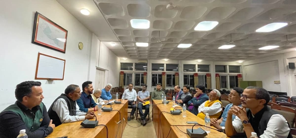 अहिले एकआपसमा लड्दा कसैले जित्दैन : सभापति लामिछाने