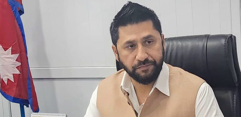 प्रधानमन्त्री संसद्मा नआएकै कारण आफूलाई दबाब नभएको रवि लामिछानेको दाबी