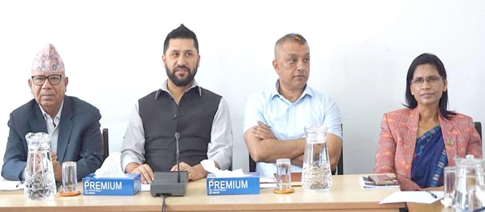 भोटेकोशी बाढीपछिको जोखिम व्यवस्थापनका लागि संसदीय विशेष समिति बनाउने सर्वदलीय बैठकको निर्णय