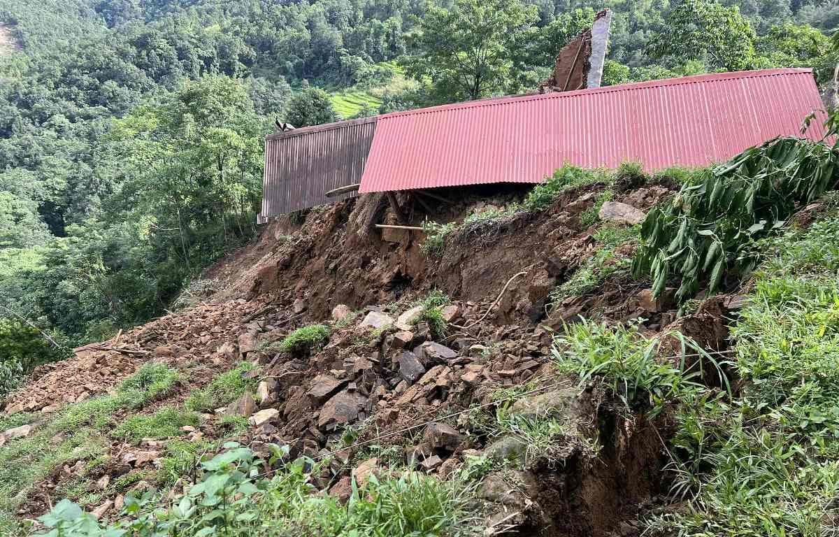 पहिरो पीडित परिवारलाई राहत उपलब्ध गराउन कांग्रेसको माग