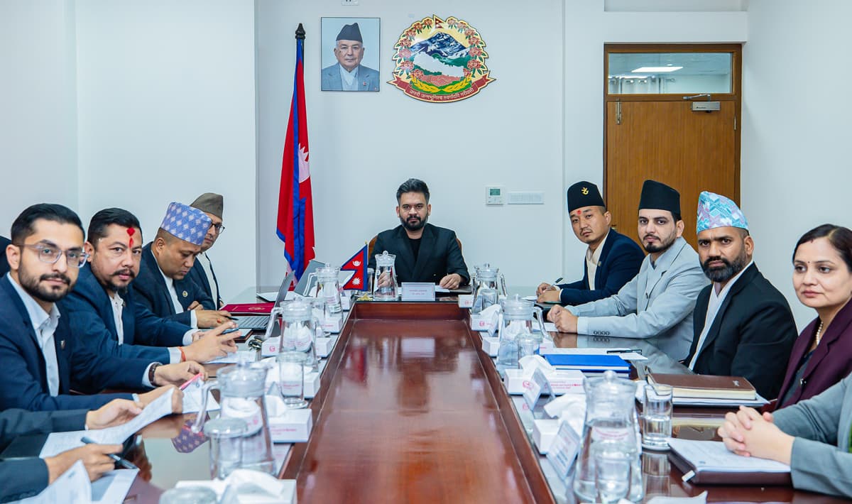 सरकारी कार्यालयको समय बिहान ९ देखि अपराह्न ५ बजेसम्म सोमबारदेखि नै लागू हुने