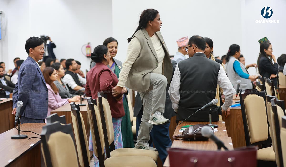 संसद्मा घम्साघम्सीबीच प्रतिनिधिसभा नियमावली समितिको प्रतिवेदन पारित