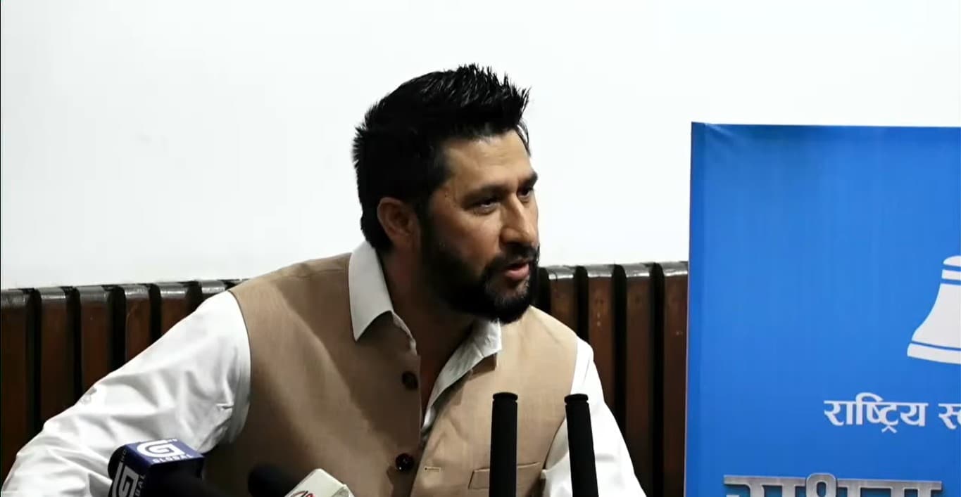 सरकारका काम सोचविचारपूर्ण छन्, दुखमनाउ गर्नुपर्दैन : सभापति लामिछाने