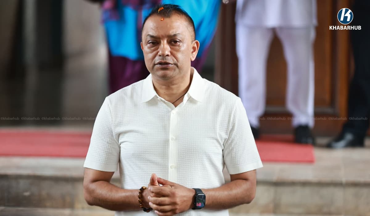 देउवालाई गगनको कटाक्ष : पाँच पटक प्रधानमन्त्री भएको व्यक्ति छैटौँ पटक हुन पाइनँ भनेर असन्तुष्ट हुन्छ