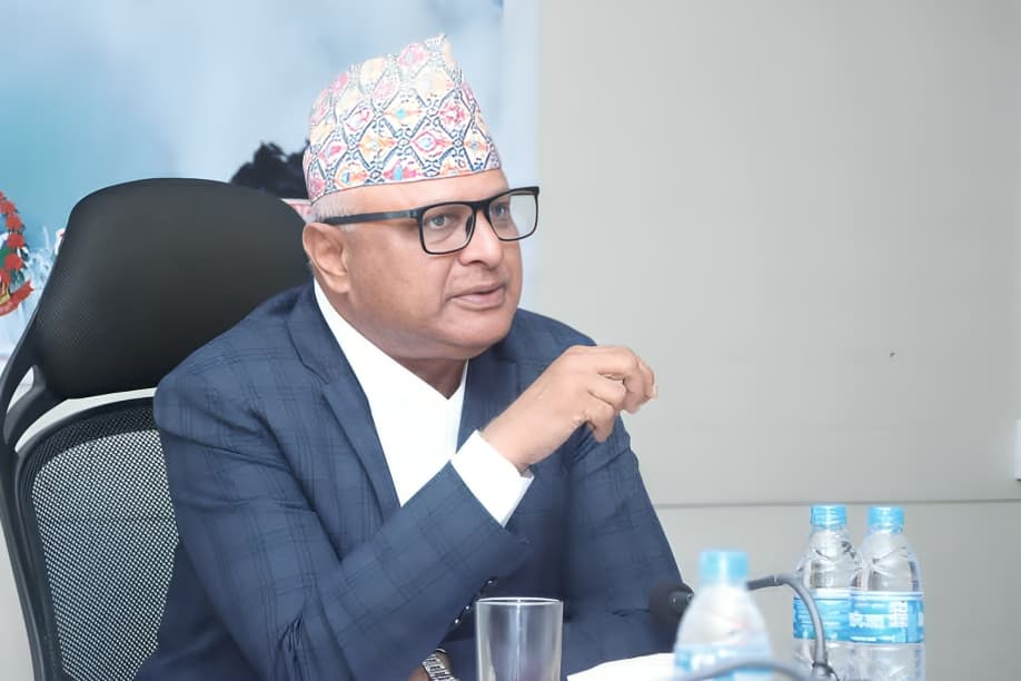 साथीभाइले आलोचना गर्नुभएछ, अध्यक्षज्यूले तपाईं नै काम गर्नु भन्नुभयो : हिक्मत कार्की (अन्तर्वार्ता)