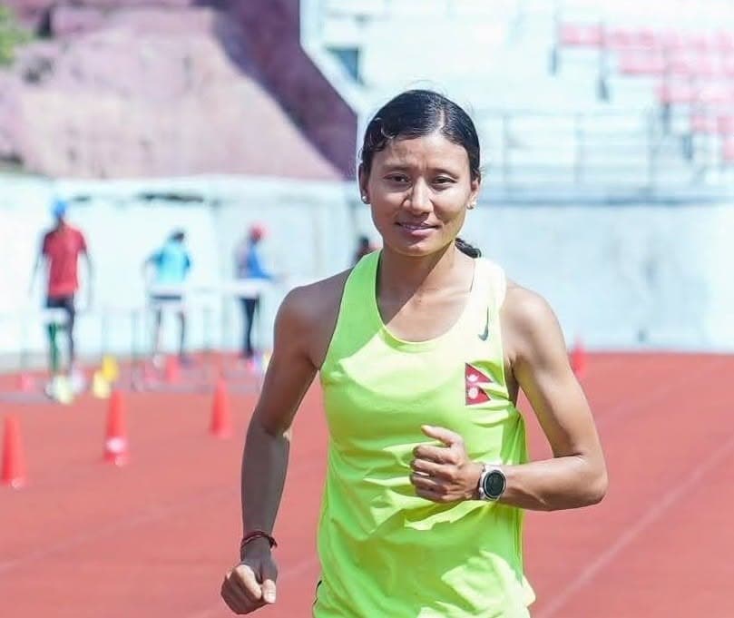 १० हजार मिटर दौडमा सन्तोषी ११औँ स्थानमा