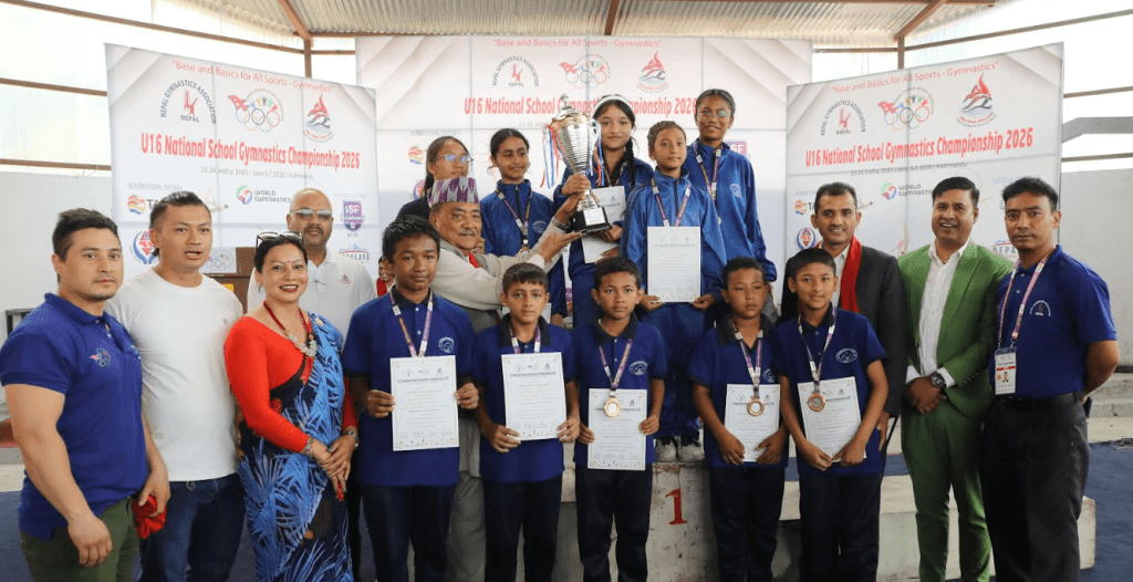 यु-१६ राष्ट्रिय जिम्न्याष्टिकमा रिसब र त्रिसालाई स्वर्ण, एभरेष्ट इङ्लिस स्कुल टिम च्याम्पियन