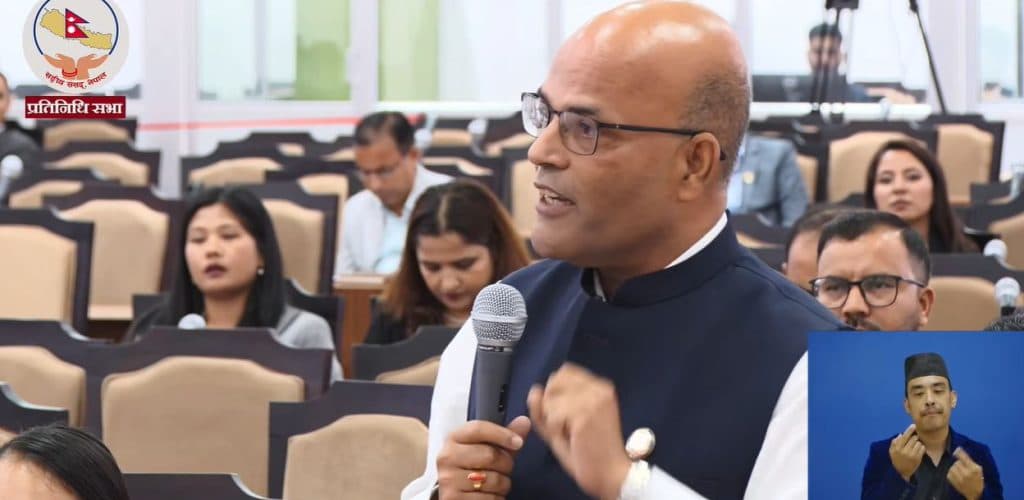 सरकारले संविधानको मर्ममाथि प्रहार गरिरहेको छ : अमरेशकुमार सिंह