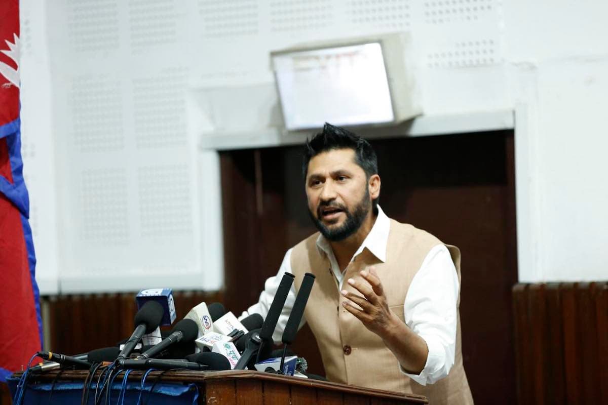 सुकुम्बासी समस्याबाट मैले छाती हटाएको छैन- रवि