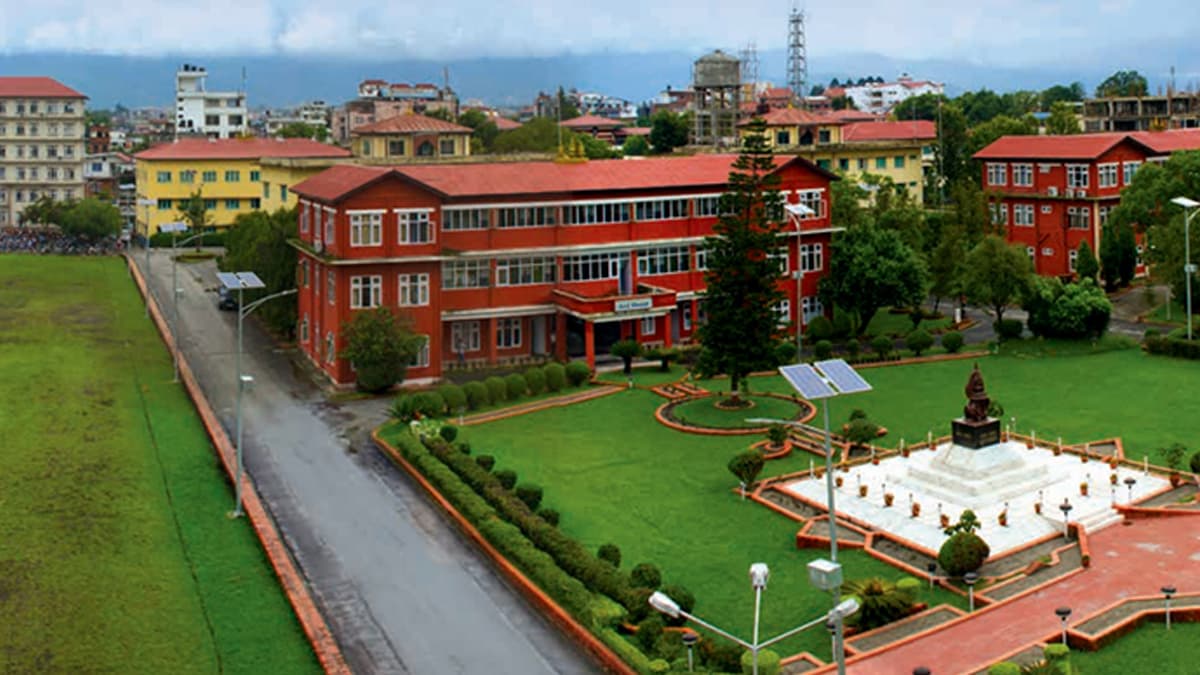 तीन डिएसपी र ५ इन्स्पेक्टरको सरूवा